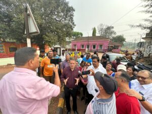 MLA Carlos inspects Peddem Junction