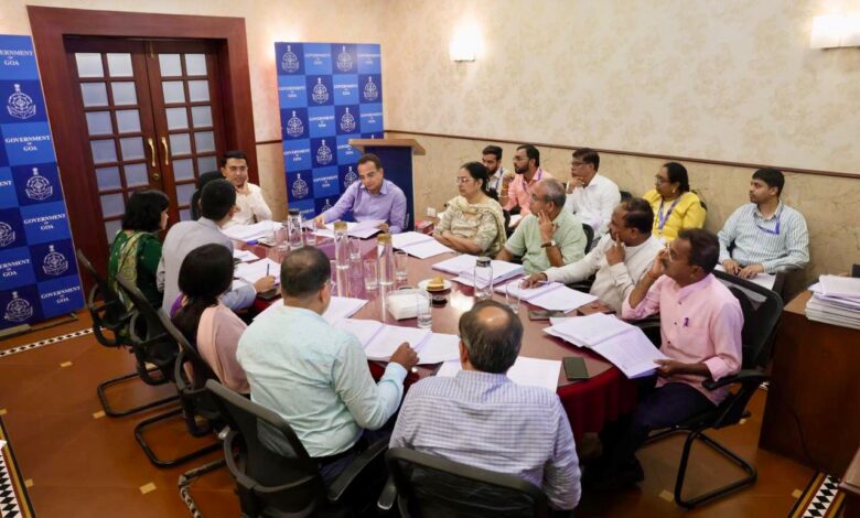 Meeting of the Goa Waste Management Corporation by CM Dr. Pramod Sawant