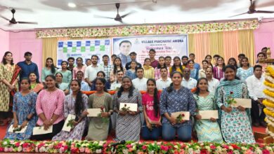 DR PRAMOD SAWANT, HON’BLE CM, GOA FELICITATES WINNERS OF VEDANTA'S UTKARSH SCHOLARSHIP