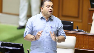 Goa to Fine Public Drinking, Littering with ₹5K–₹50K; Govt May Ban Glass Bottles on Beaches