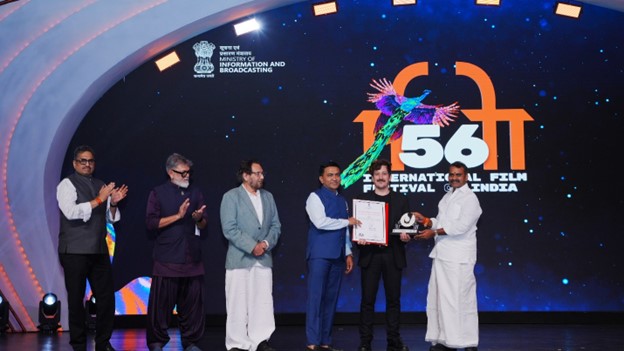 Silver Peacock for Best Actor (Male) Awarded to Ubeimar Rios for ‘A Poet’