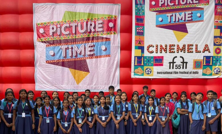 NFDC and ESG Collaborate With PictureTime Digiplex for Landmark IFFI Edition; Shah Rukh Khan’s Classics, ‘12th Fail’, ‘Manjummel Boys’ to Make Their Debut in 'Inflatable Theatres’