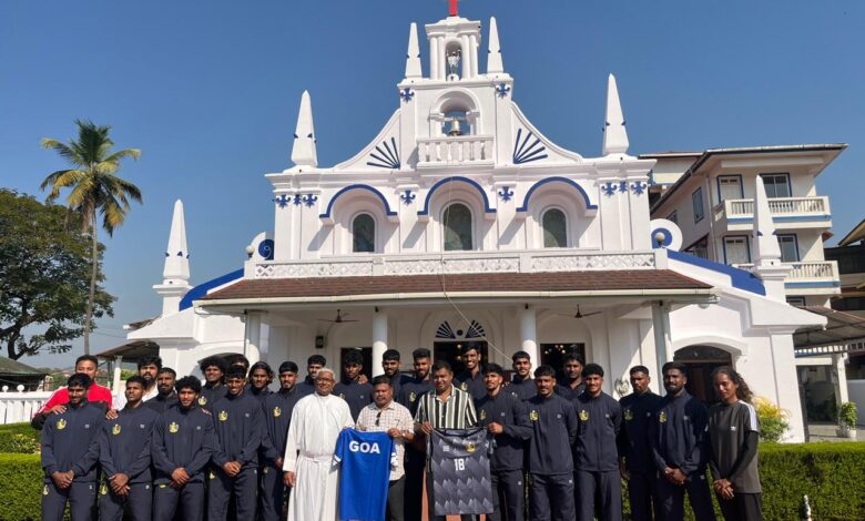 Goa Football Team Seeks Divine Blessings Ahead of Santosh Trophy in Karnataka