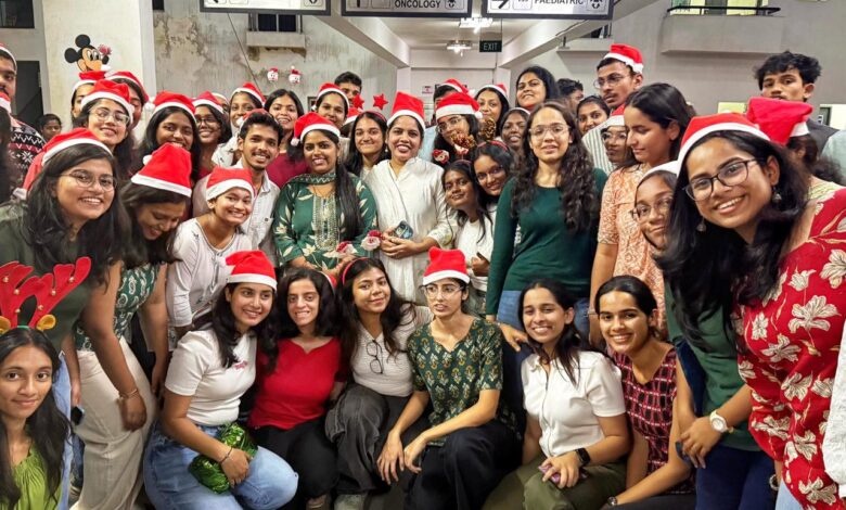Caring Souls and GMC Students Bring Smiles to Hospital Wards with Christmas Carol Singing and Gift Distribution