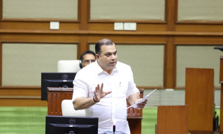 Government provides grant; Carnaval committees decide float prize allocation: Tourism Minister