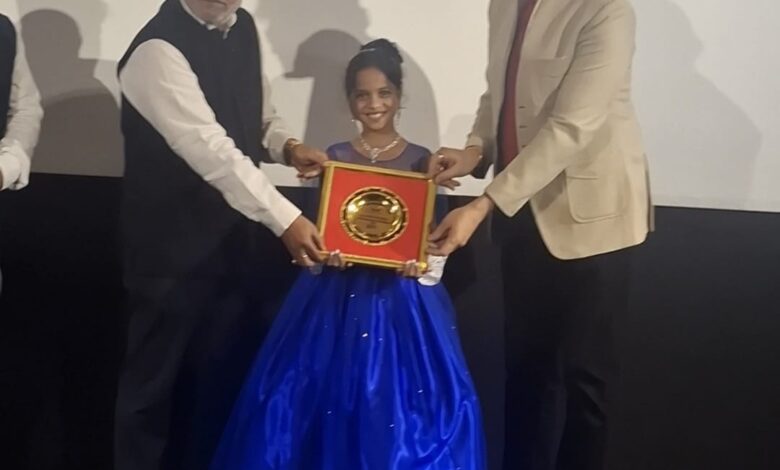 Aalushka shines as Best Female Model at Pride of Goa