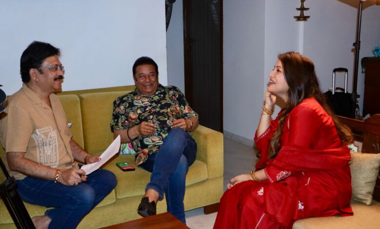 A Melodic Union Beyond Borders: Jalota–Saha Create Ghazal Harmony 