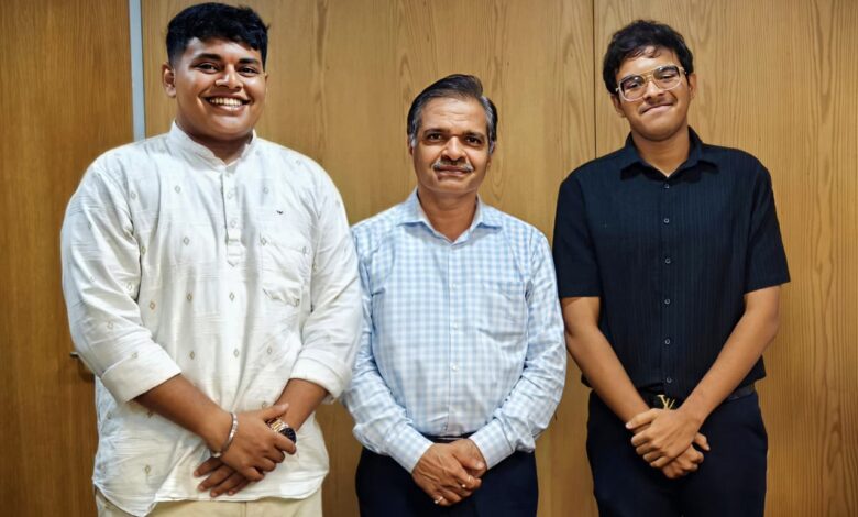 Student Delegation Engages with Director of Higher Education on NEP Results and Examination Matters